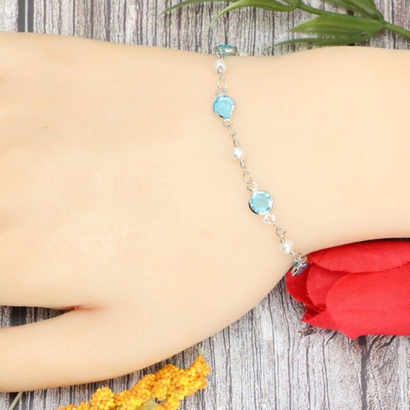 "Trendy Handmade Bracelet – A Stylish Gift for Women & Girls, MAR091632 - Picture 3 of 10